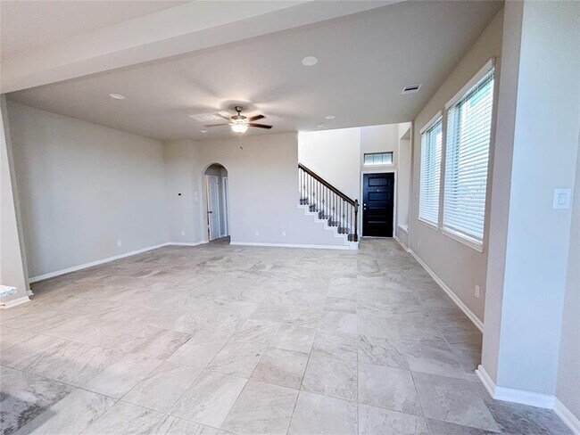 Building Photo - 5019 Pr Ter Ln