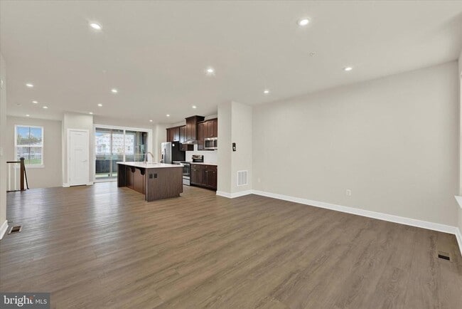 Building Photo - 7907 Olive Branch Ln