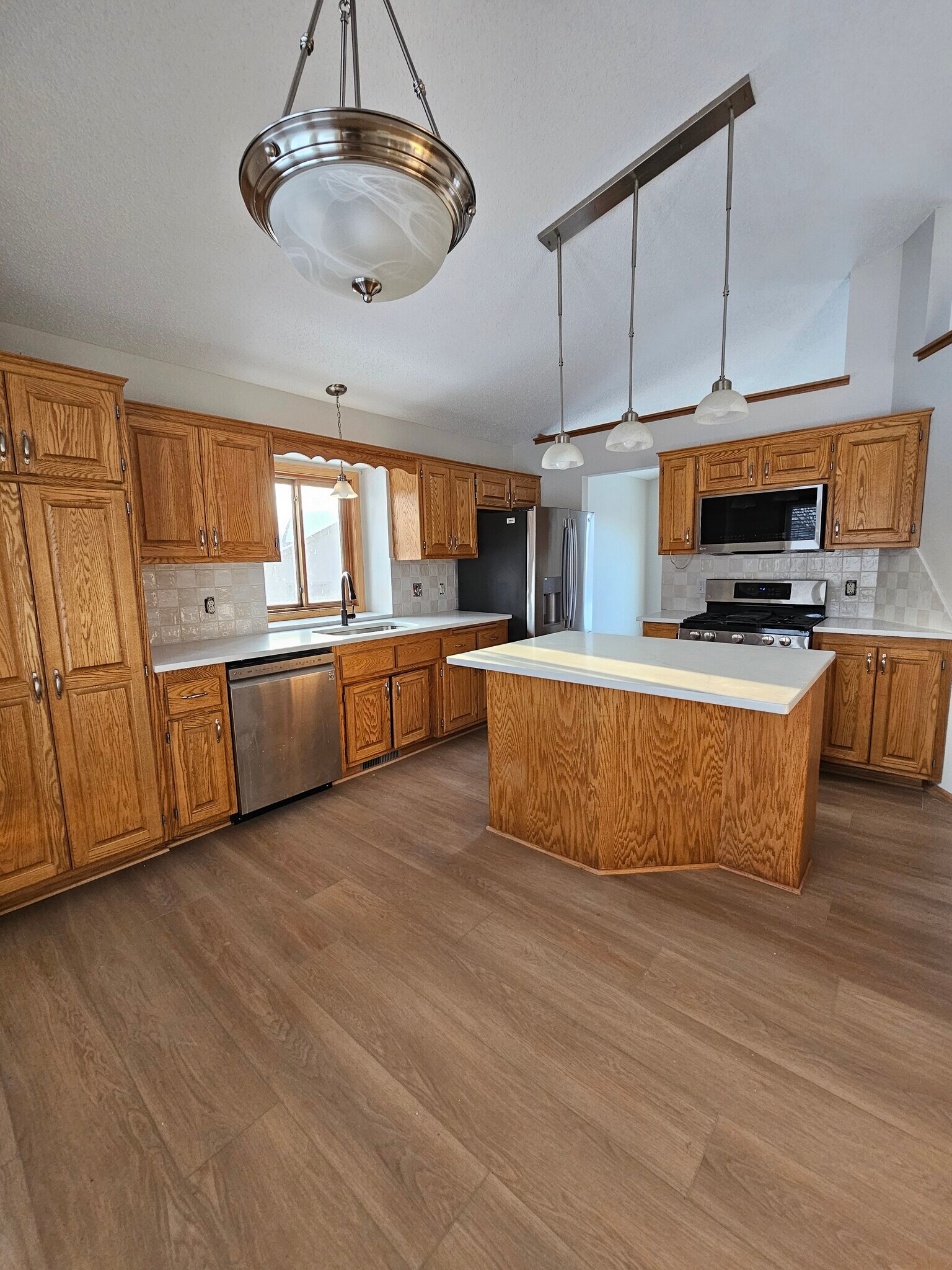 Building Photo - 10283 Karston Ave NE