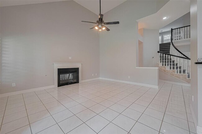Building Photo - 6503 Taimer Ct
