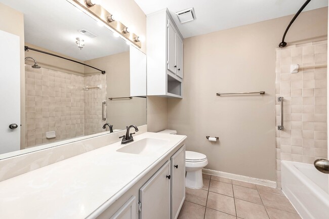 Building Photo - 12302 Piping Rock Dr