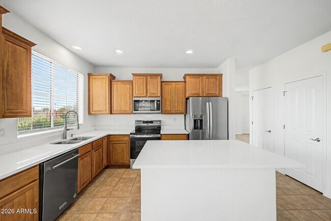 Building Photo - 2237 N 135th Dr
