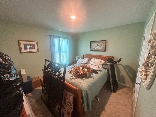 Building Photo - 5808 Tiagra Dr