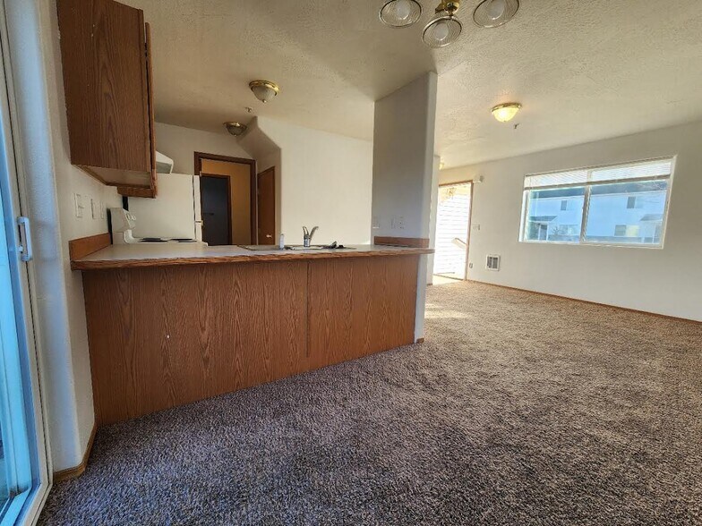 Building Photo - 311 N Handy St