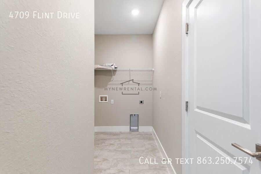 Building Photo - 4709 Flint Dr