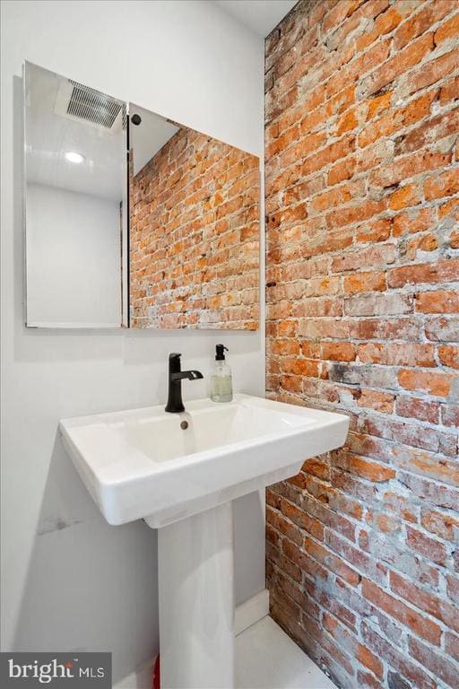 Building Photo - 224 Edgemont Ave