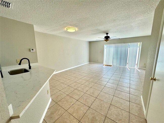 Building Photo - 4943 Walden Cir