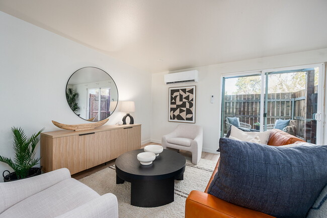 Building Photo - The RidgeLine Apartments