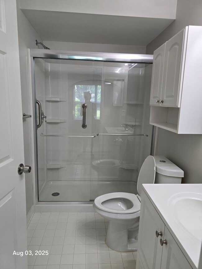 Building Photo - Beautiful 2 Bed 2 Bath Condo With Patio In...