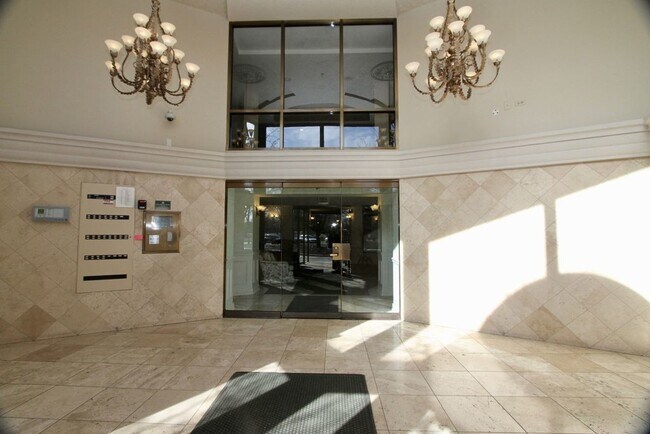 Building Photo - 470 Fawell Blvd