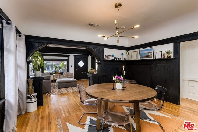 Building Photo - 3438 4th Ave