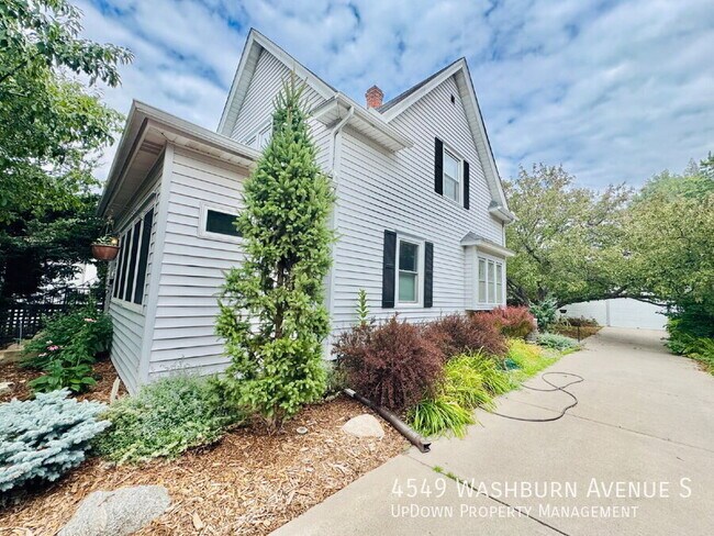 Building Photo - 4549 Washburn Ave S