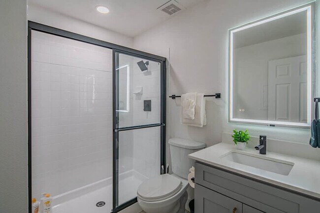 Building Photo - 7900 E Princess Dr