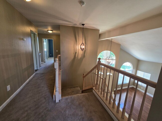 Building Photo - 2765 W Pondera St