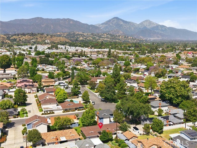 Building Photo - 2652 College