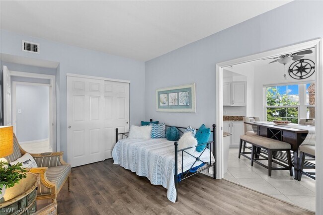 Building Photo - 4140 Bayhead Dr