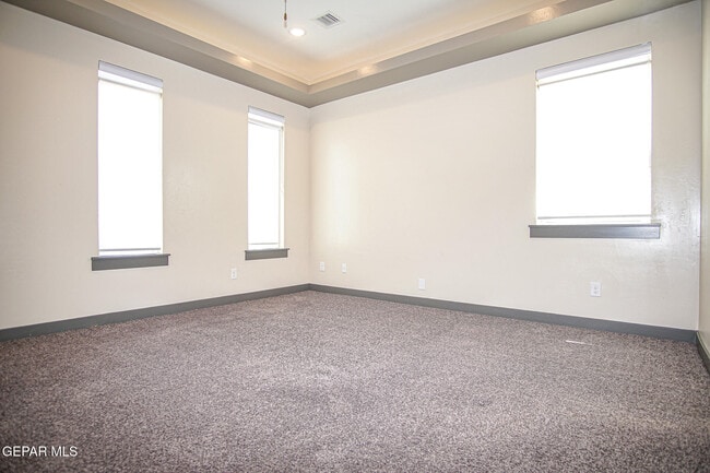 Building Photo - 12337 Desert Palms Ave