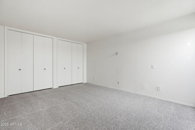 Building Photo - 7238 E Joshua Tree Ln