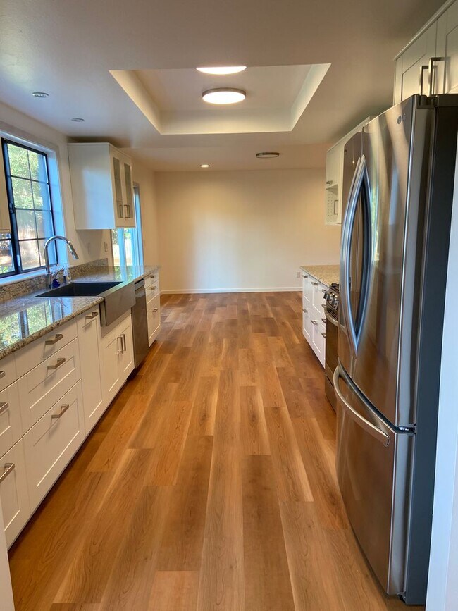 Building Photo - 1725 Tampico Ct