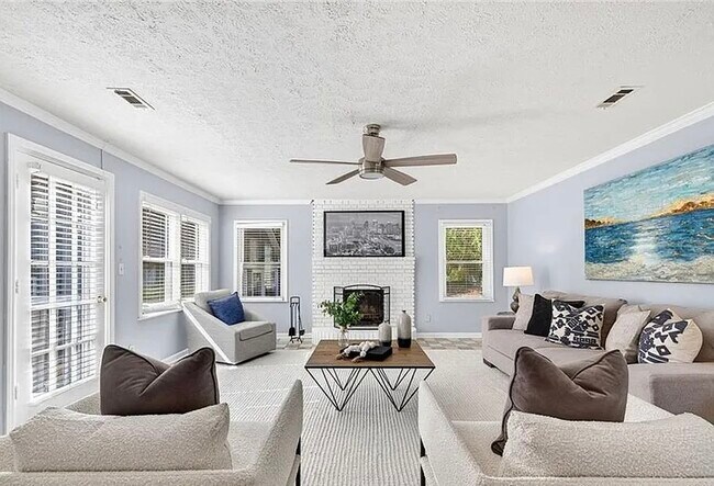 Building Photo - 2571 Temple Johnson Rd SW