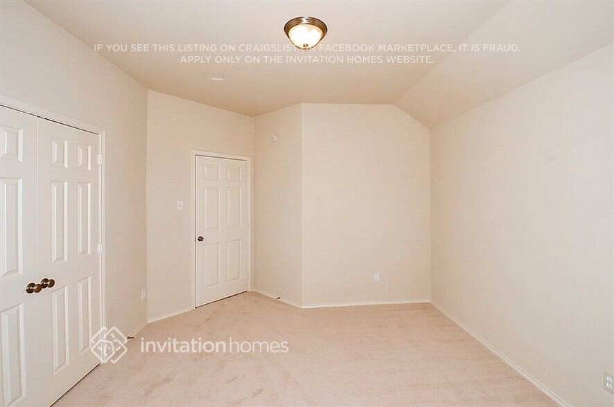 Building Photo - 2432 Telluride Dr