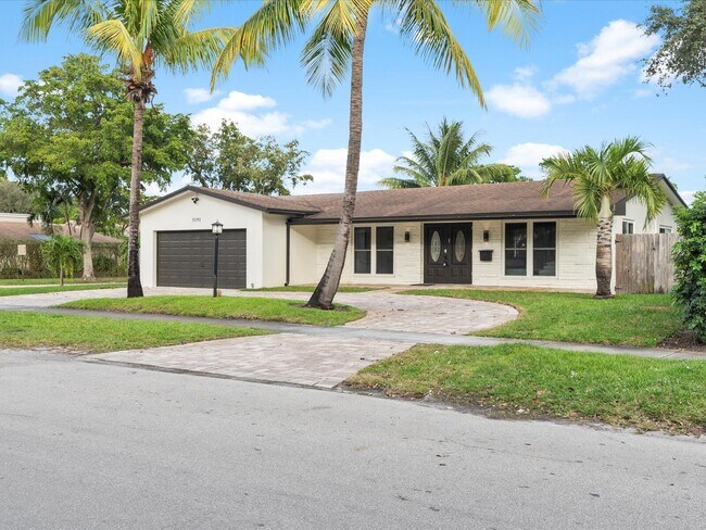 Building Photo - 5191 Sarazen Dr