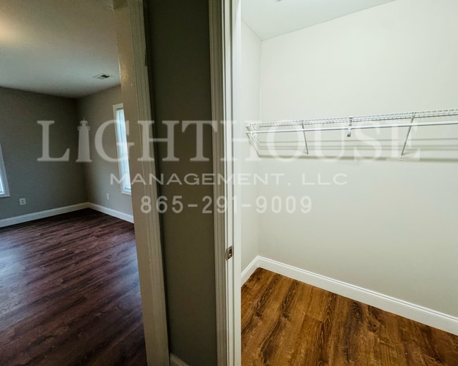 Building Photo - 7449 Cascade Meadows Way