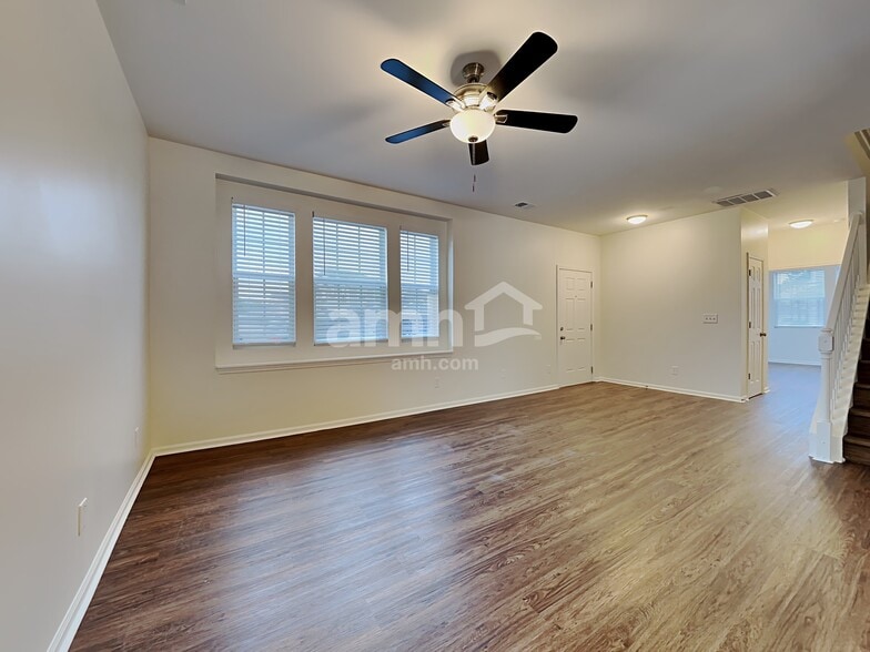 Building Photo - 3840 Holliwell Pass