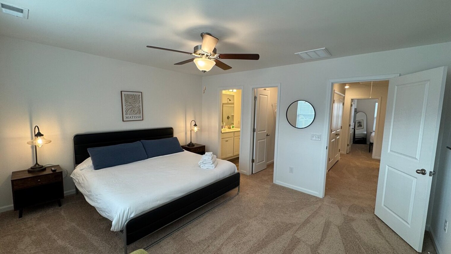 Building Photo - 153 Roxanne Dr