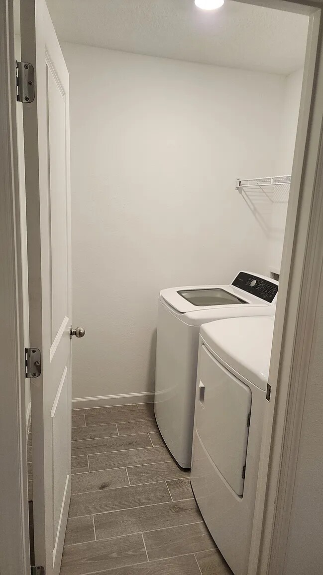 Building Photo - 4386 Leeward Breeze Lp