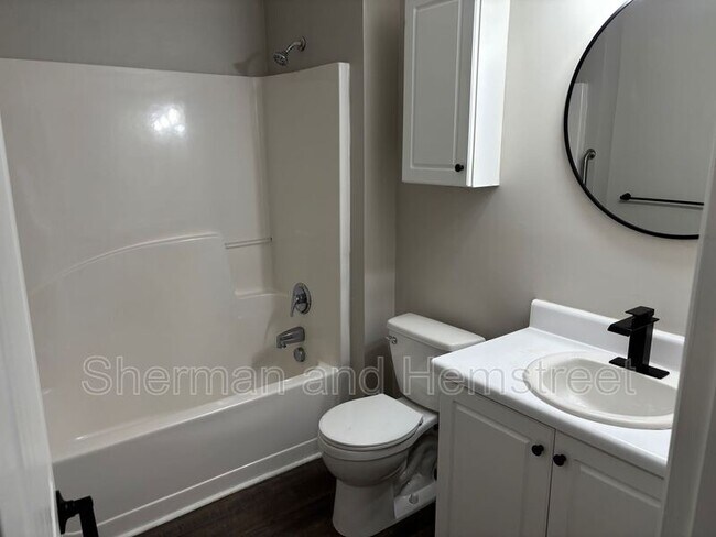 Building Photo - 3701 London Ct SW