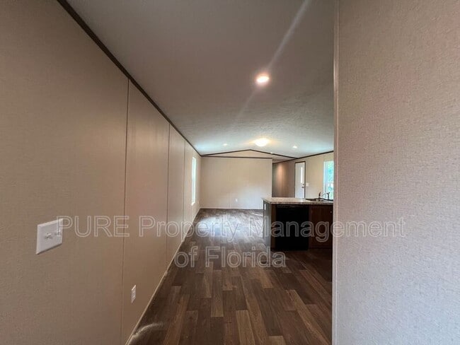 Building Photo - 16364 SE 57th St