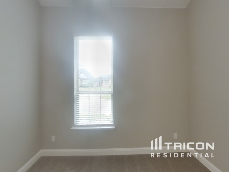 Building Photo - 108 Mckinley Dr