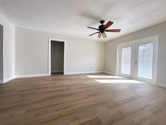 Building Photo - 119 Glendale Dr