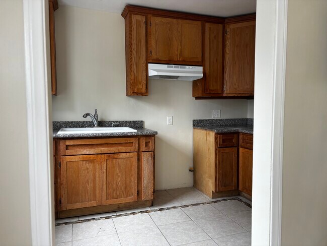 kitchen - 3740 W Slauson Ave
