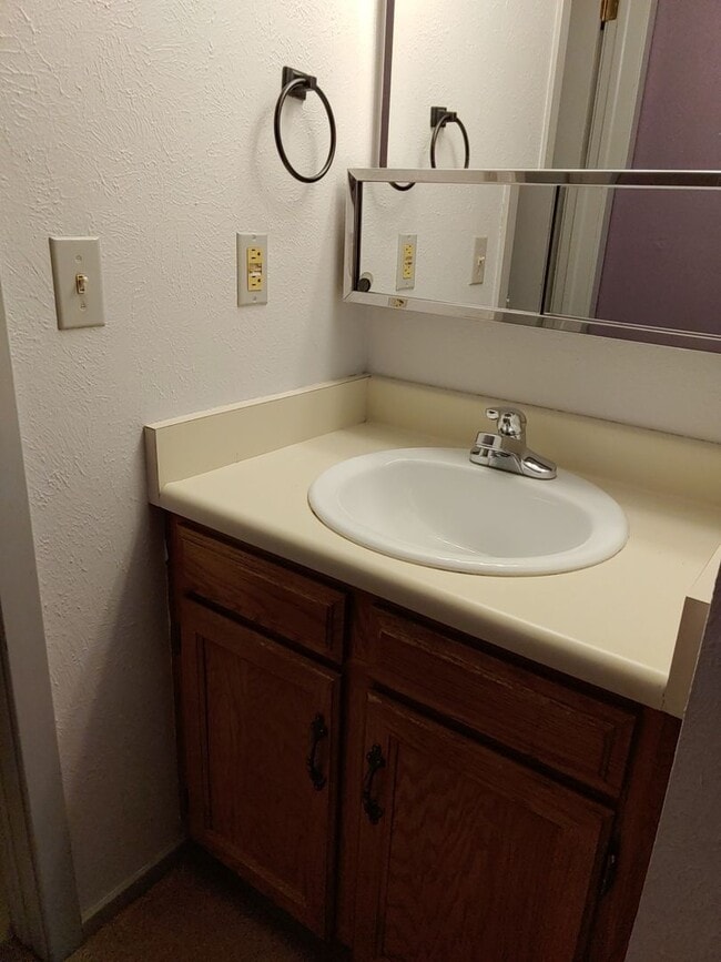 Building Photo - BEAUTIFUL 2 Bed 2 Bath Condo in Aspen Grove North Boulder