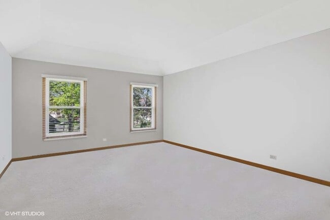 Building Photo - 970 Amberwood Cir