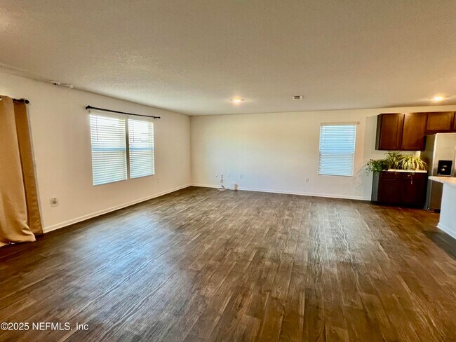 Building Photo - 12659 European Beech Rd