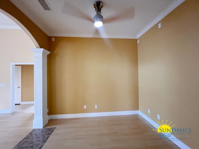 Building Photo - Spacious 3-Bedroom Home with Florida Room in the Heart of Fort Walton Beach!
