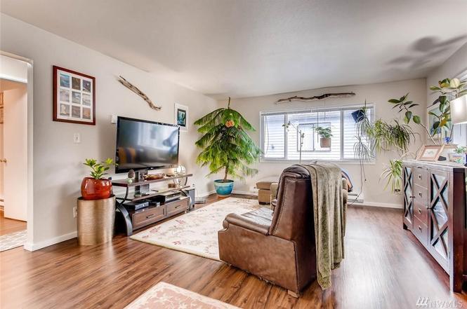 Building Photo - 8430 Delridge Way SW