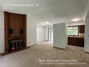 Building Photo - 6020 Kenwood Dr