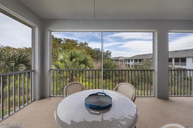 Building Photo - 2560 Seychelles Dr