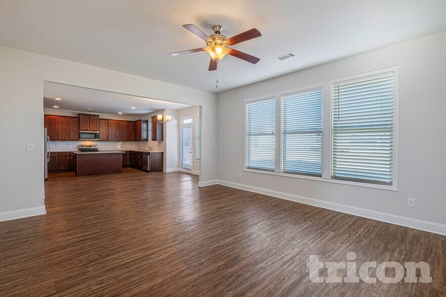 Building Photo - 4035 Evelyn View Ct