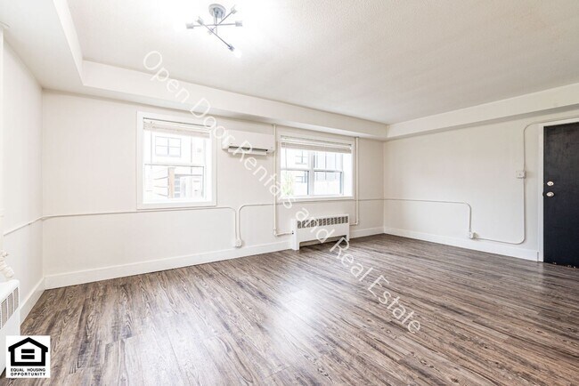 Building Photo - 1823 Griswold Dr