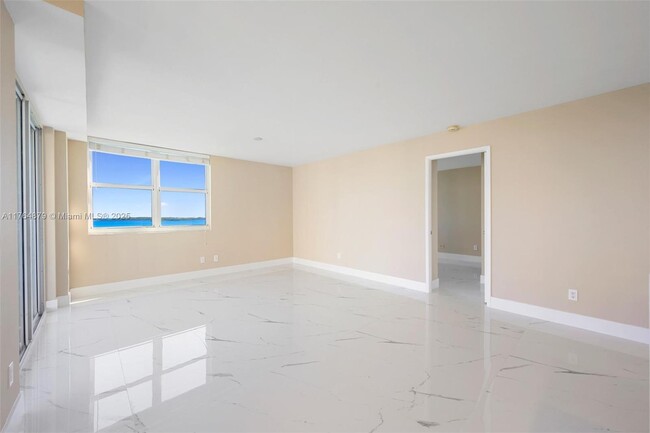 Building Photo - 770 Claughton Island Dr
