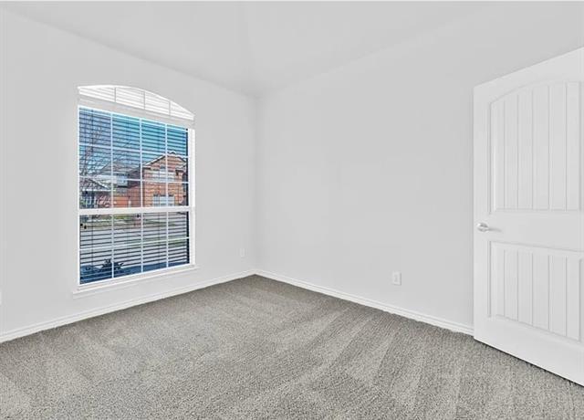 Building Photo - 8401 Hitching Tr