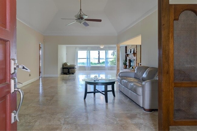 Building Photo - 5616 Trimble Park Rd