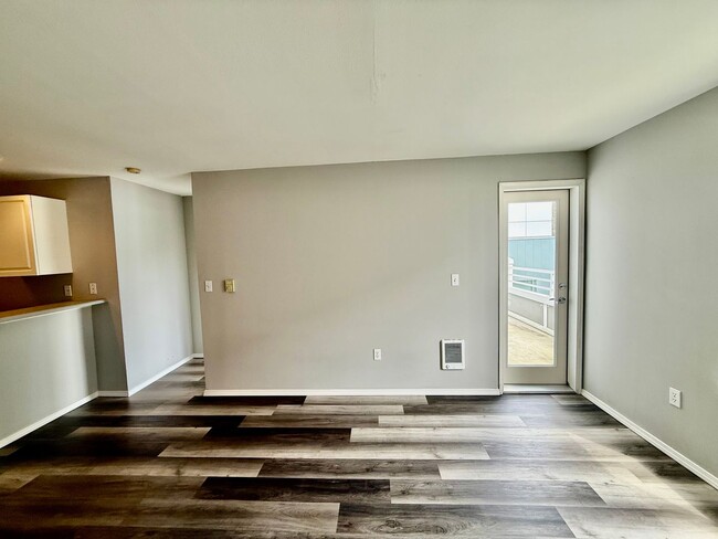 Building Photo - Uptown Condominiums - Lower Queen Anne