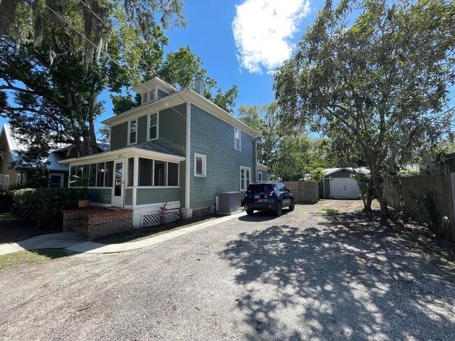 Building Photo - 602 N Palmetto Ct