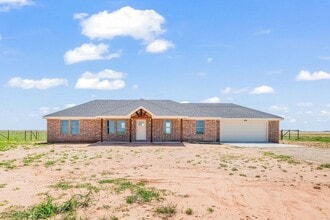 Building Photo - New Construction Home In Idalou ISD!